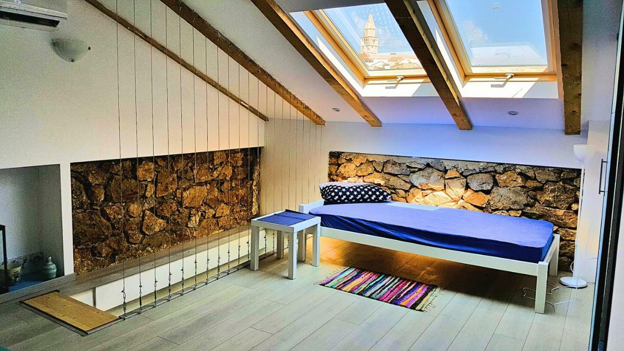 Apartment Vrbenka Vrbnik Extérieur photo
