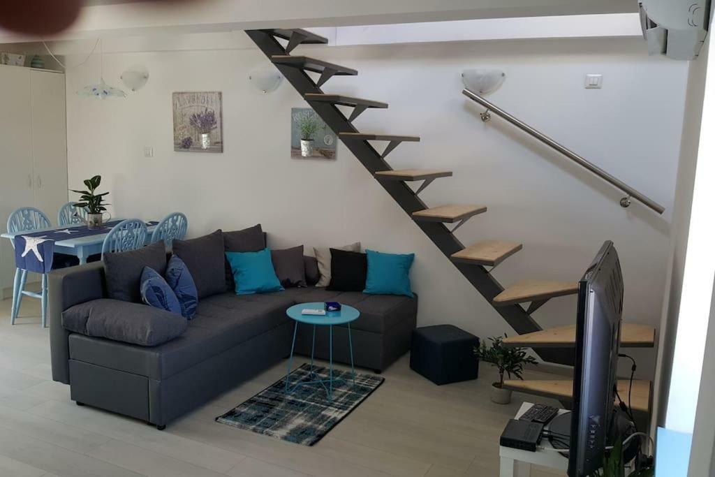 Apartment Vrbenka Vrbnik Extérieur photo
